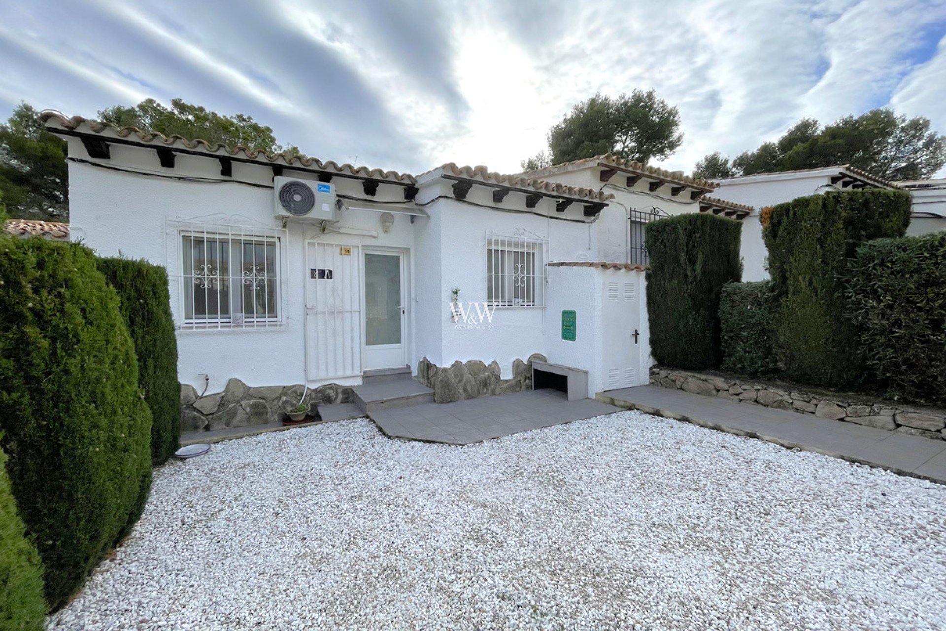 Resale - Bungalow -
Moraira - Fanadix