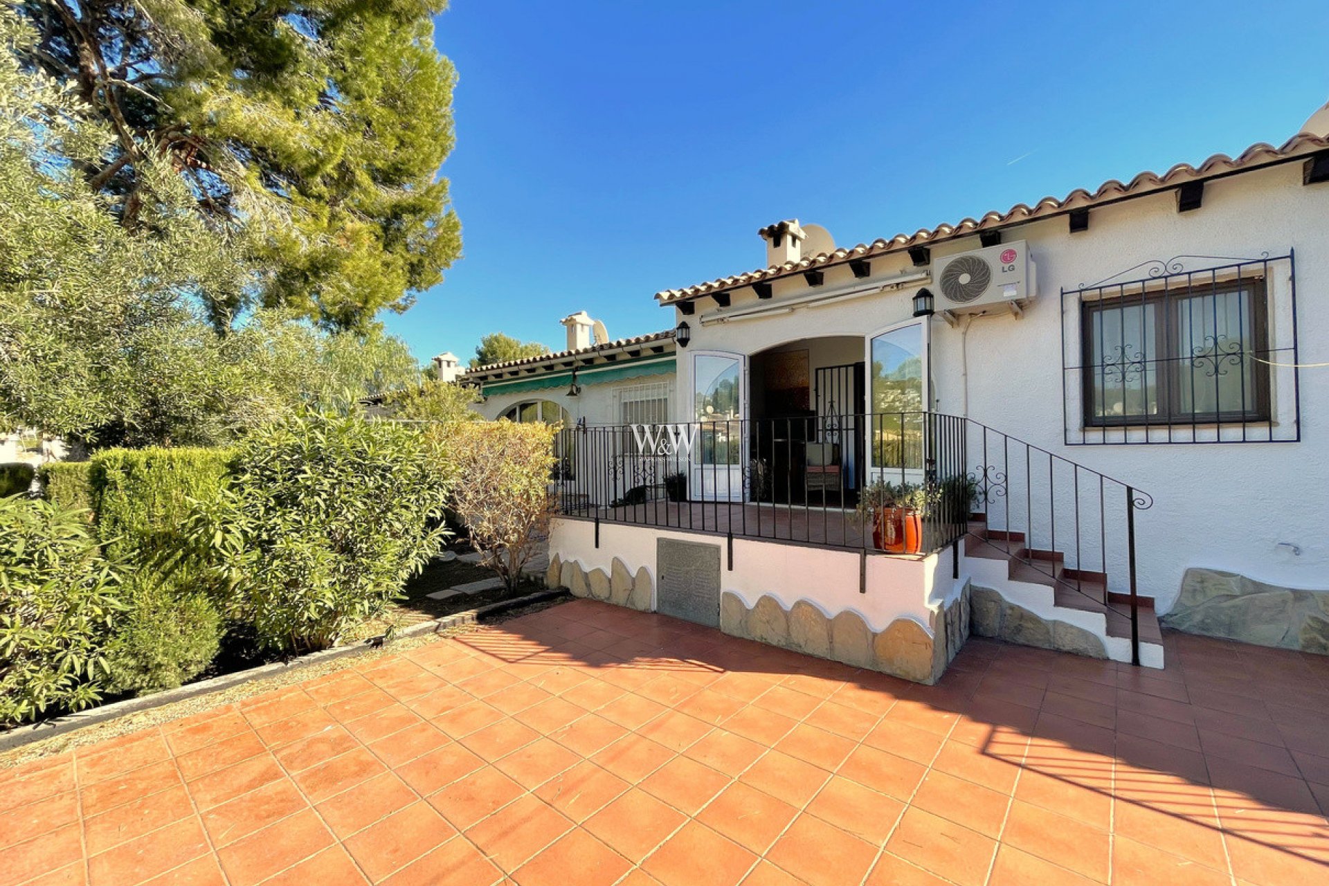 Resale - Bungalow -
Moraira - Fanadix