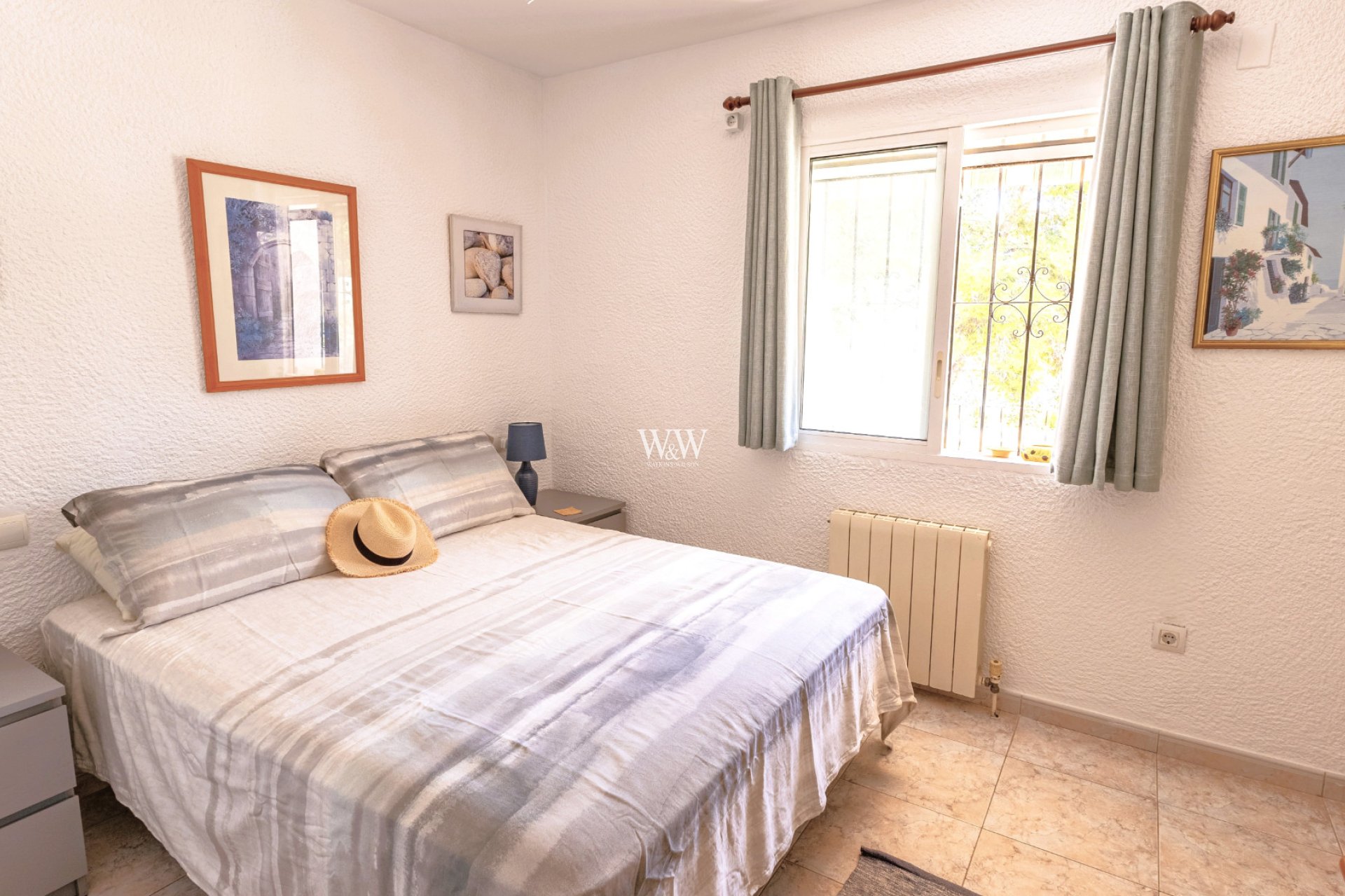 Resale - Bungalow -
Moraira