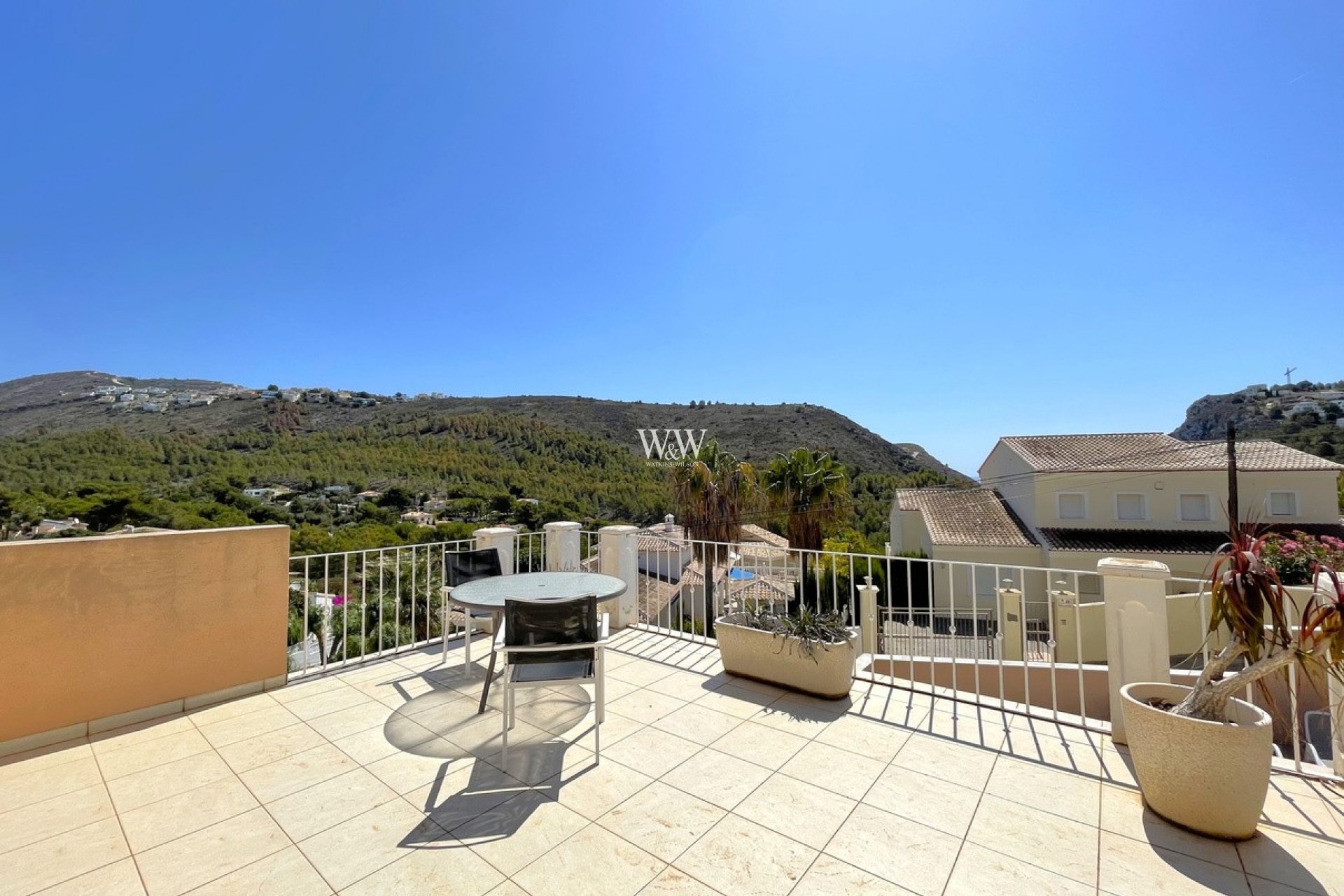 Resale - Villa -
Moraira - Arnella