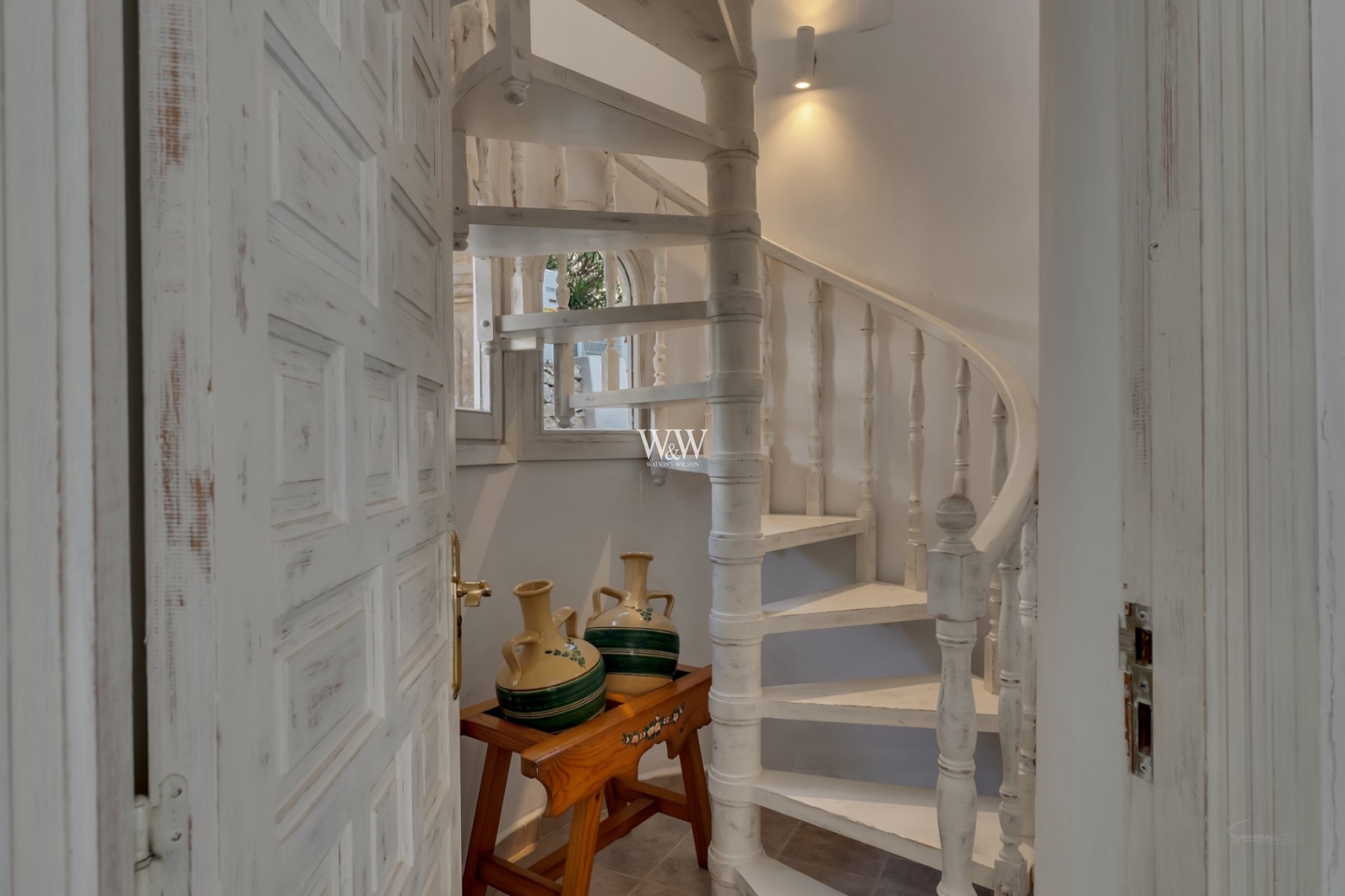 Resale - Villa -
Moraira - Benimeit