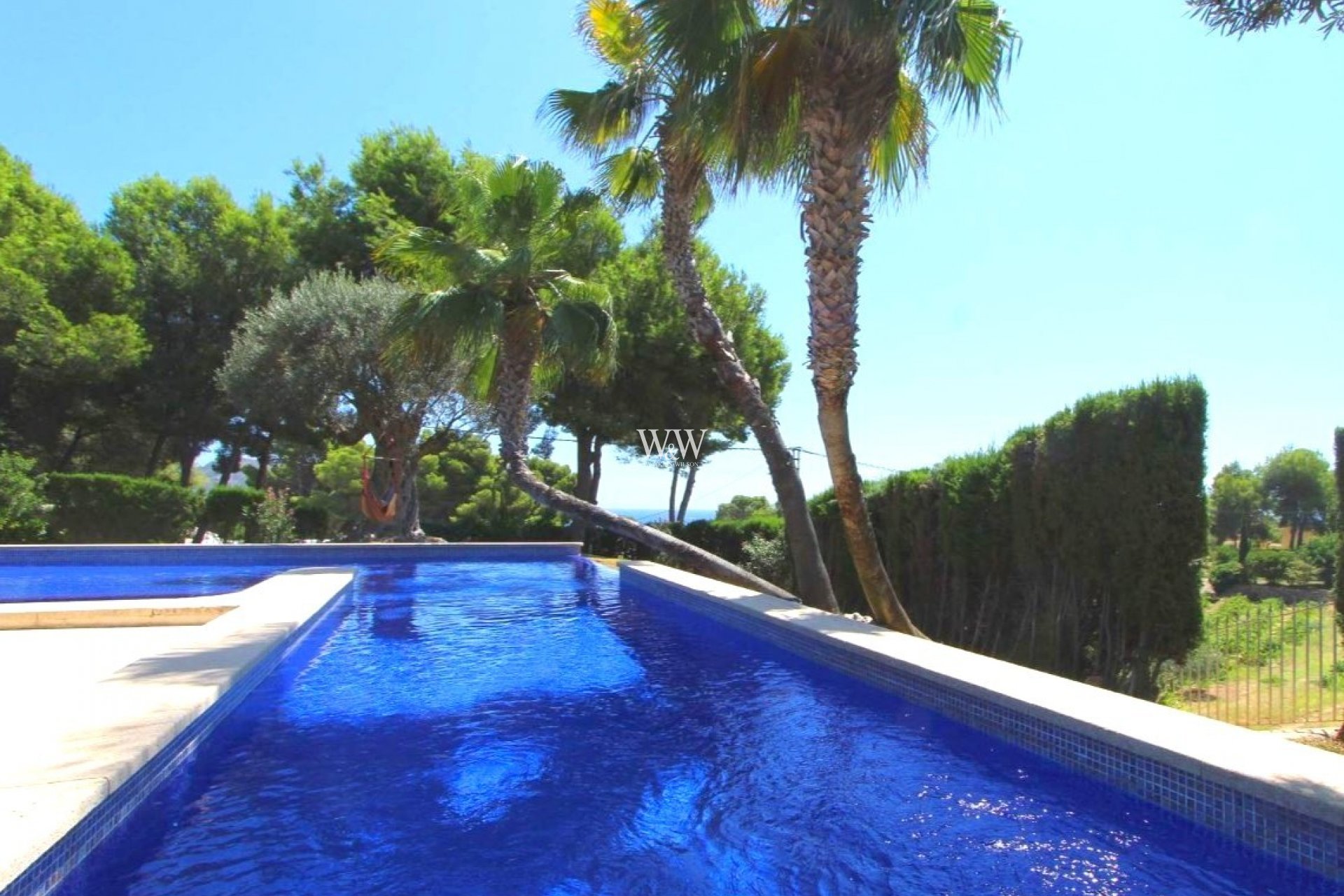 Resale - Villa -
Moraira - Cap Blanc