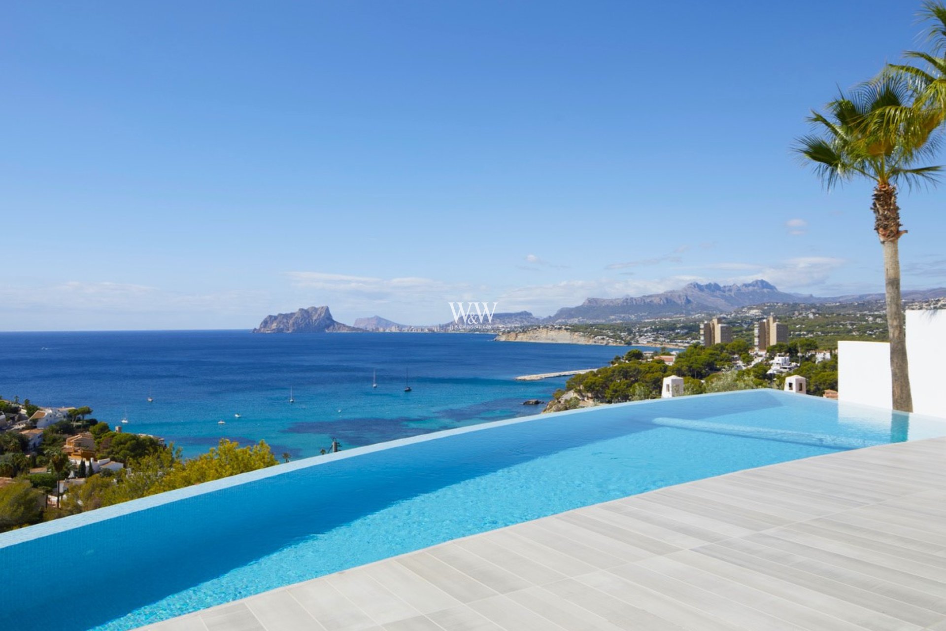 Resale - Villa -
Moraira - El Portet