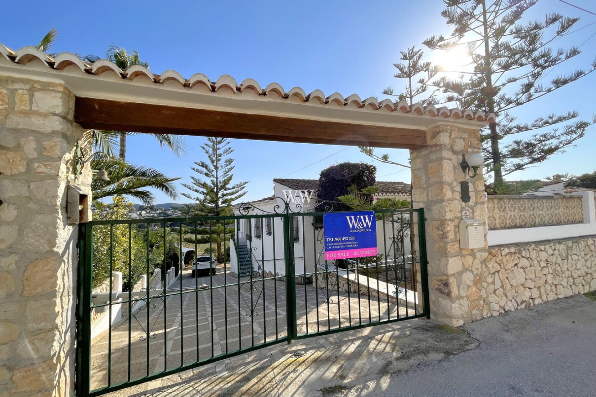 Resale - Villa -
Moraira - La Sabatera