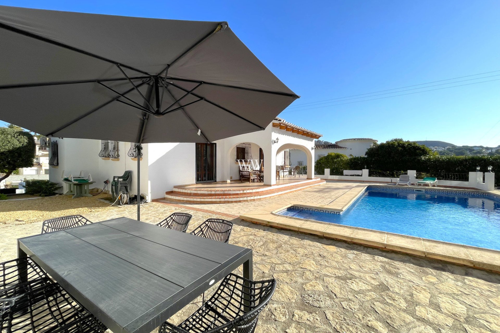 Resale - Villa -
Moraira - La Sabatera