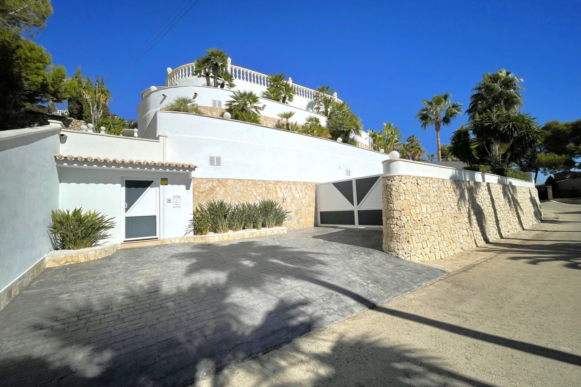 Resale - Villa -
Moraira - Moravit