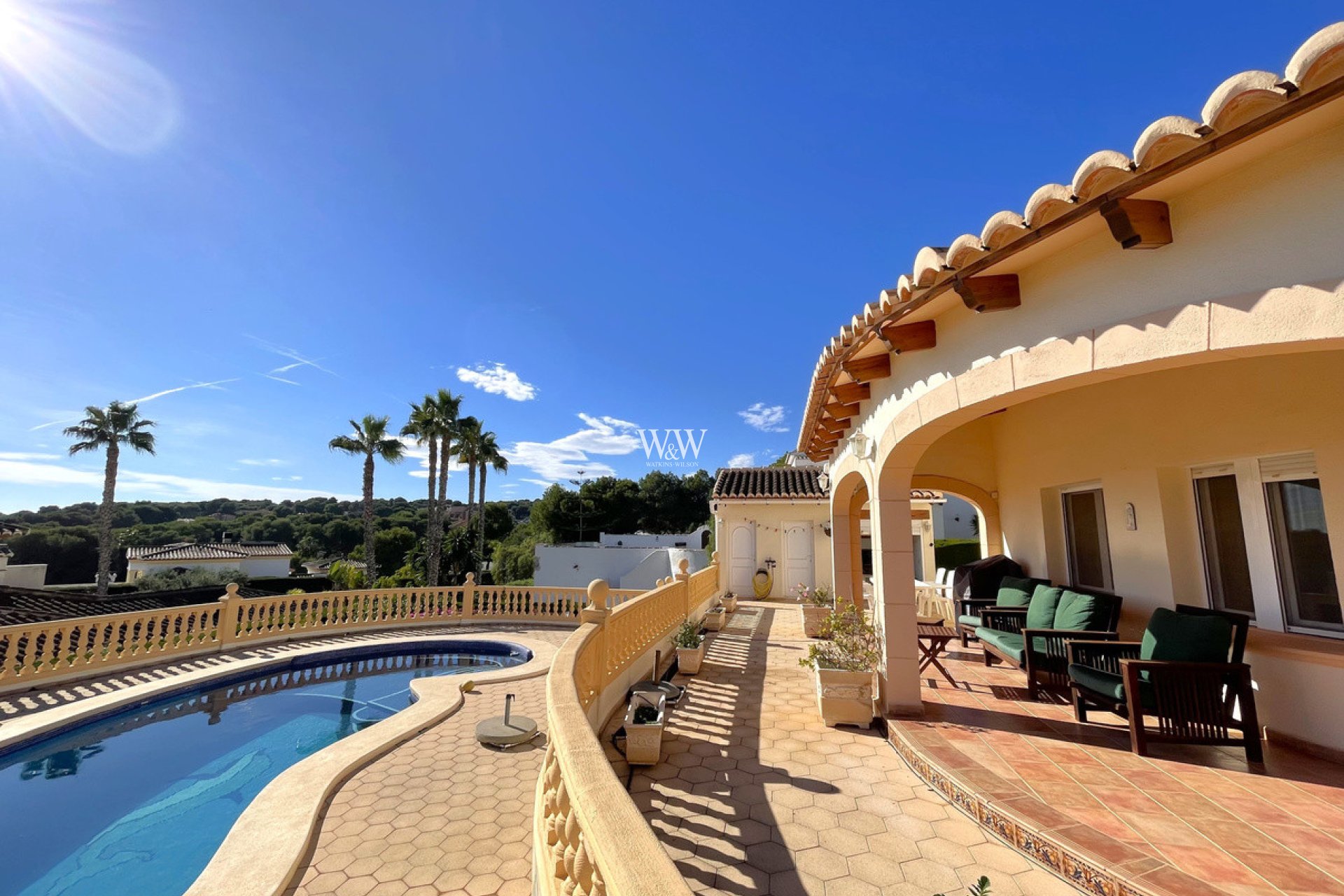 Resale - Villa -
Moraira - Pinar de Advocat