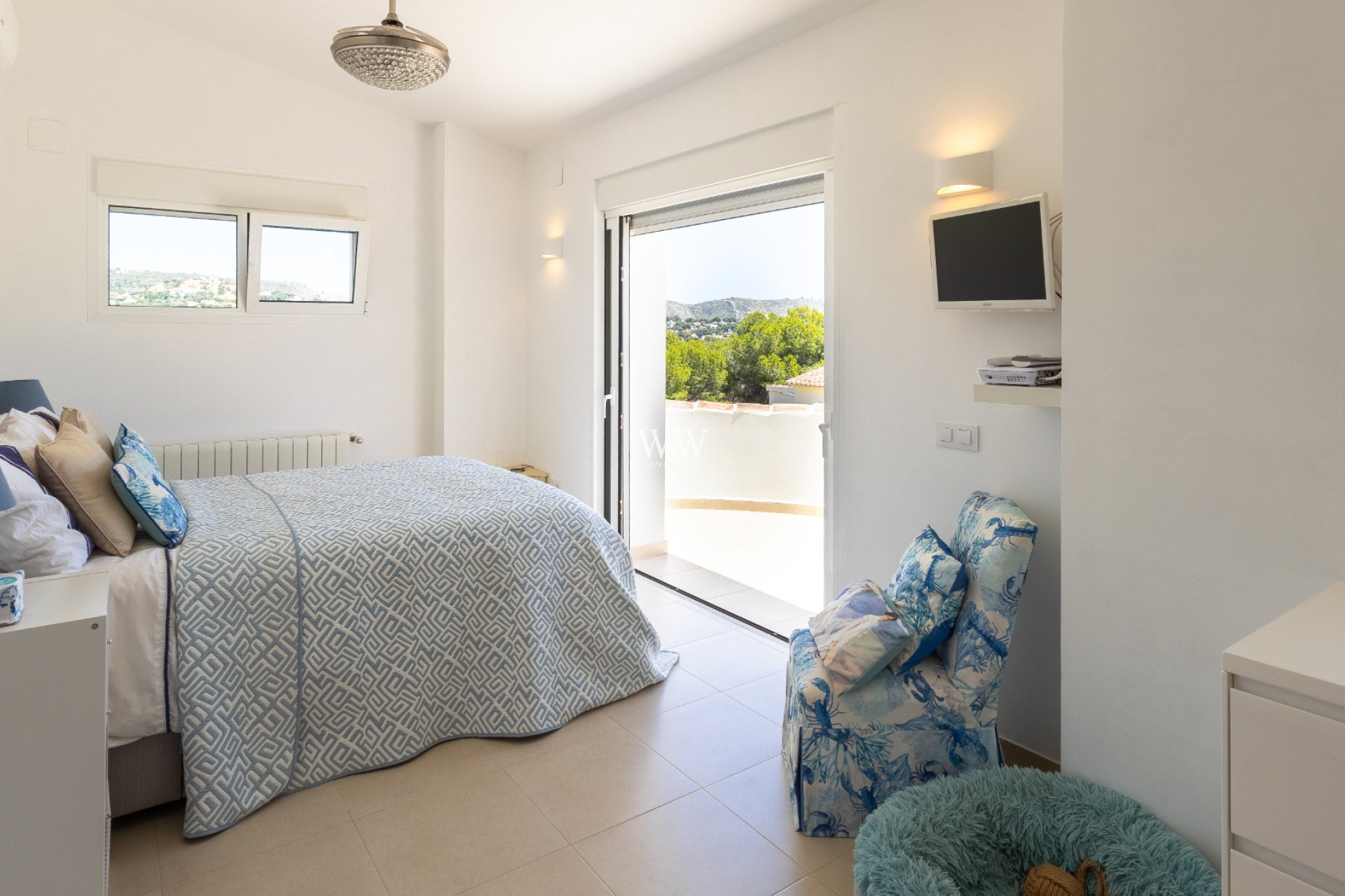 Resale - Villa -
Moraira - Pinar de Advocat