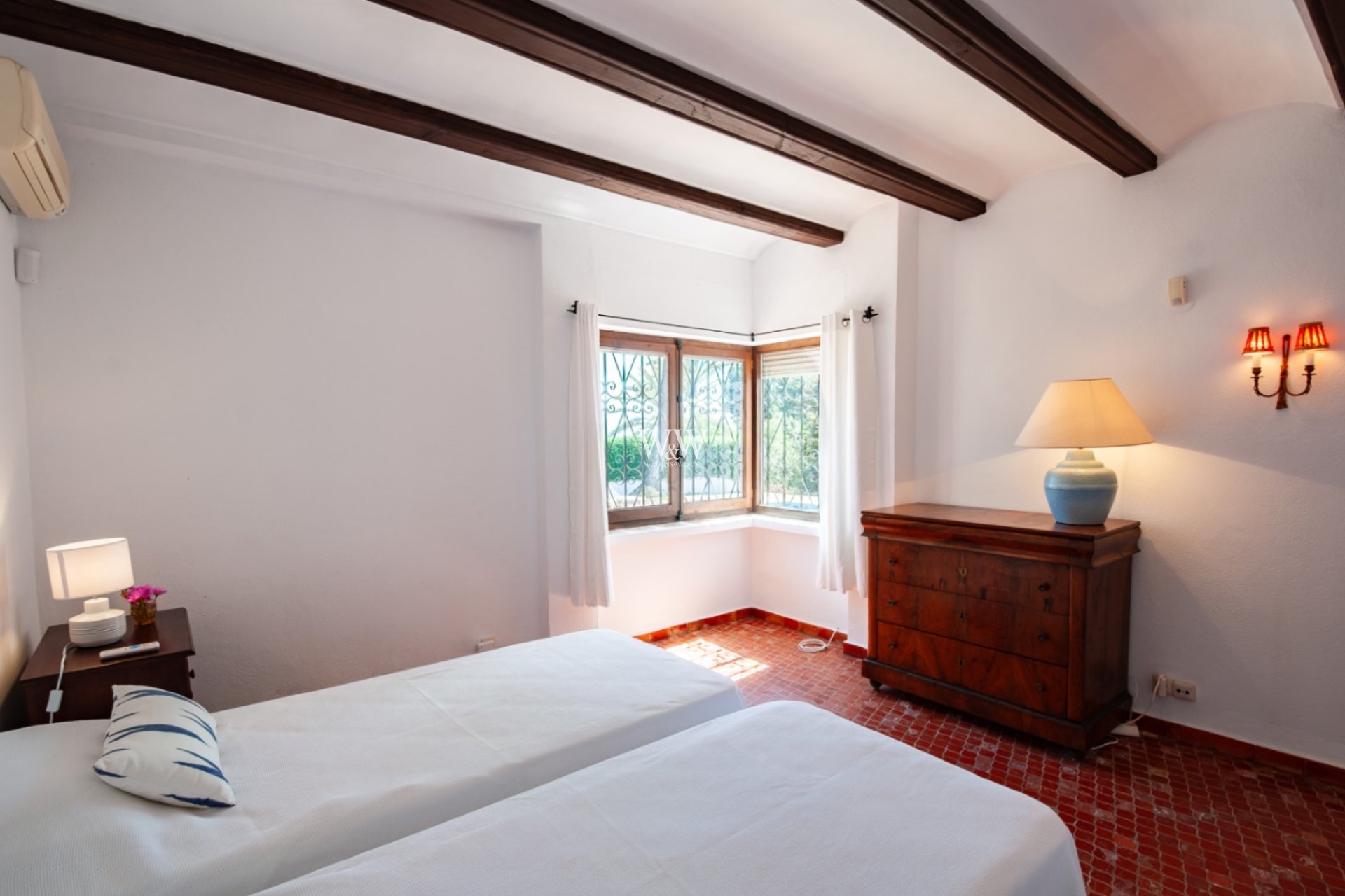 Resale - Villa -
Moraira - Pla del Mar