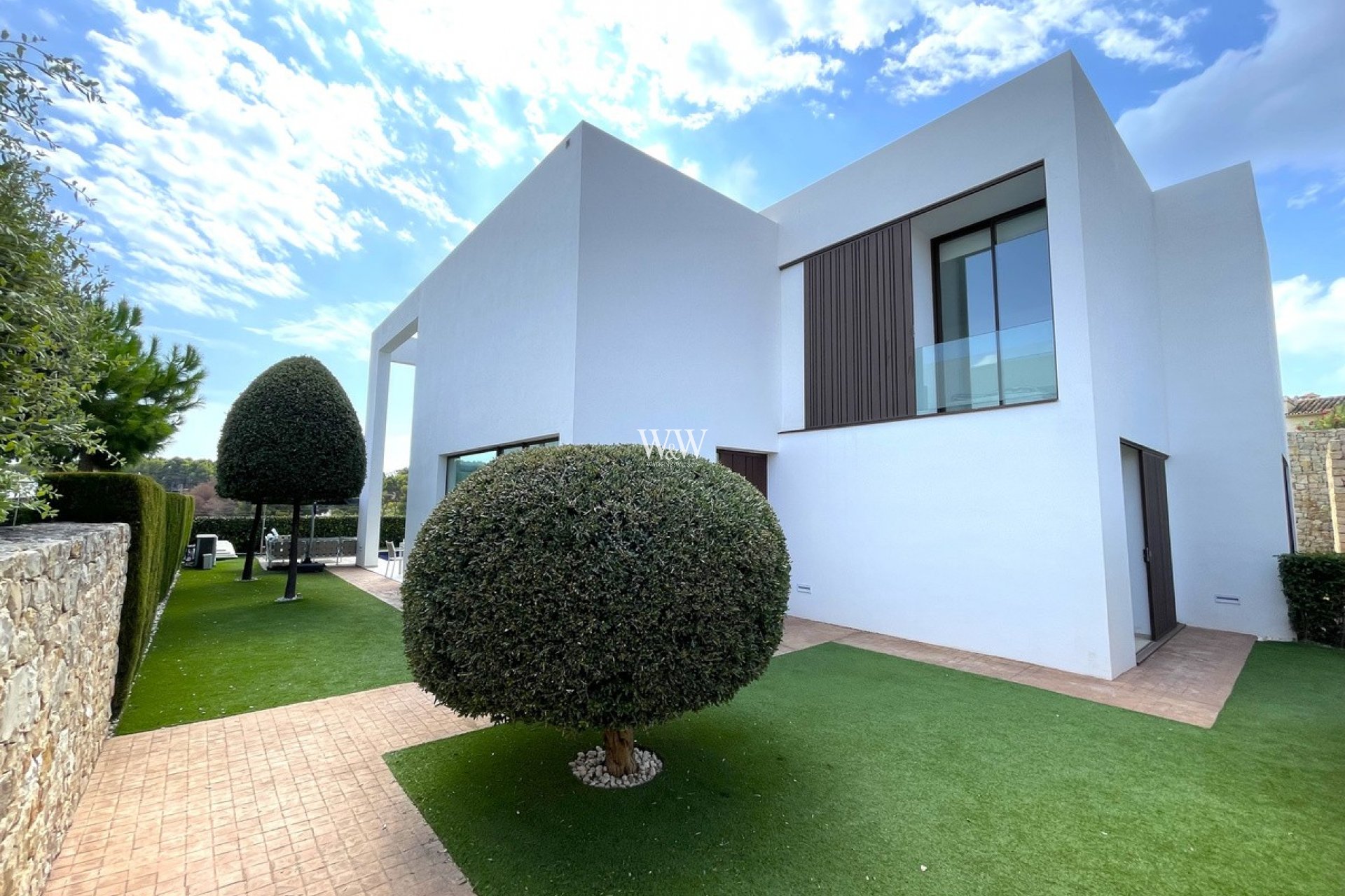 Resale - Villa -
Moraira