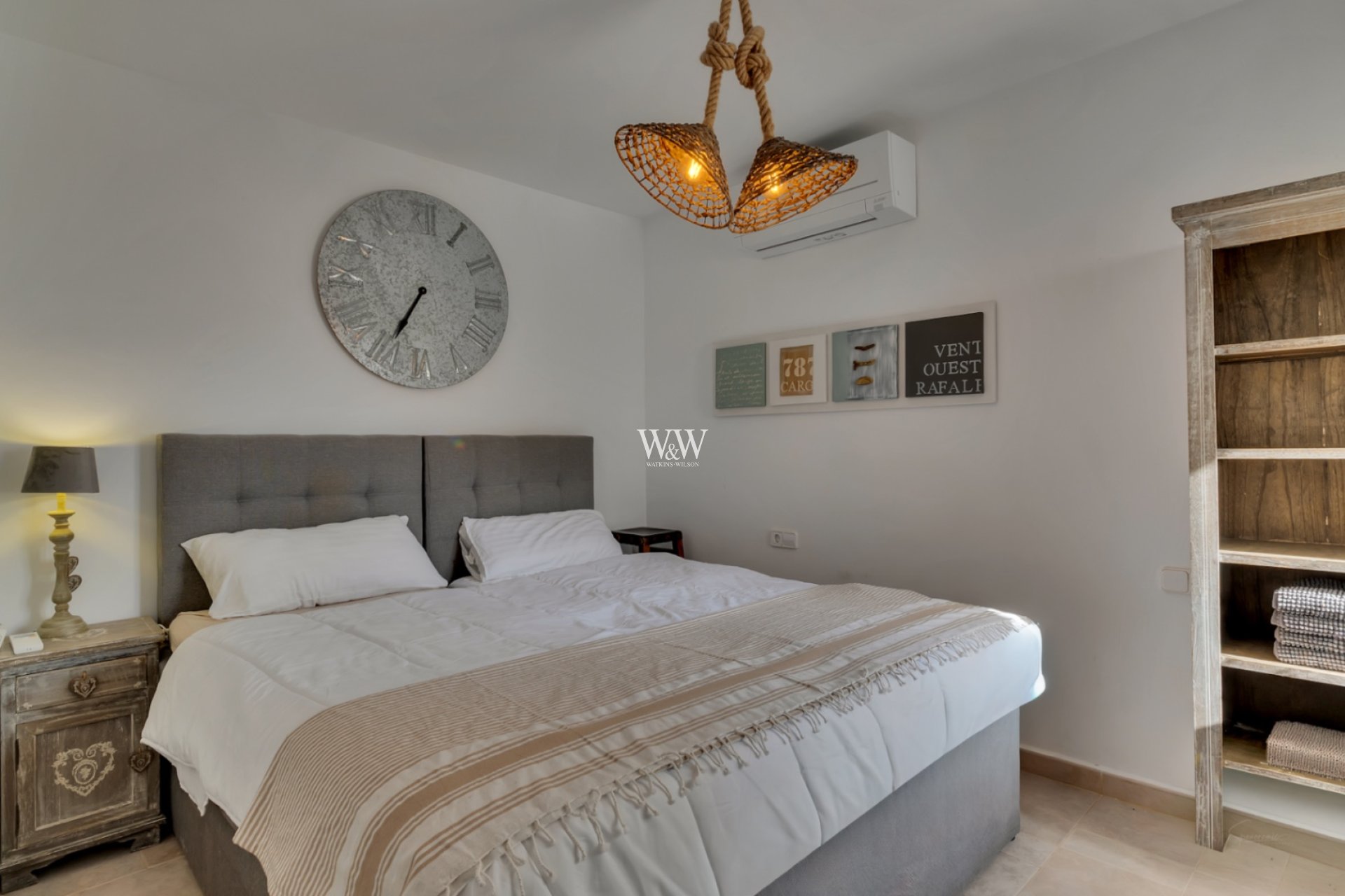 Reventa - Villa -
Moraira - Benimeit