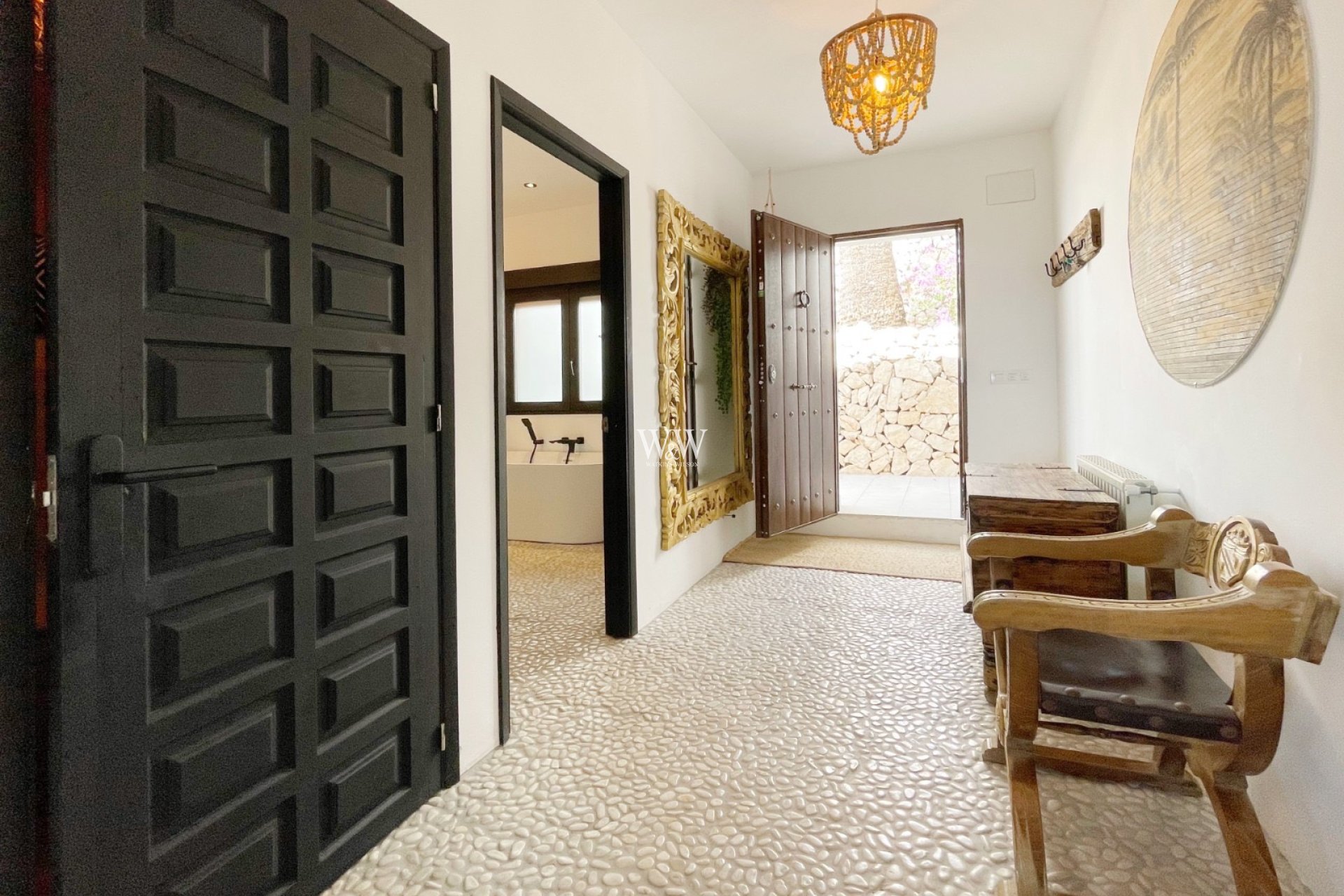 Reventa - Villa -
Moraira - Benimeit