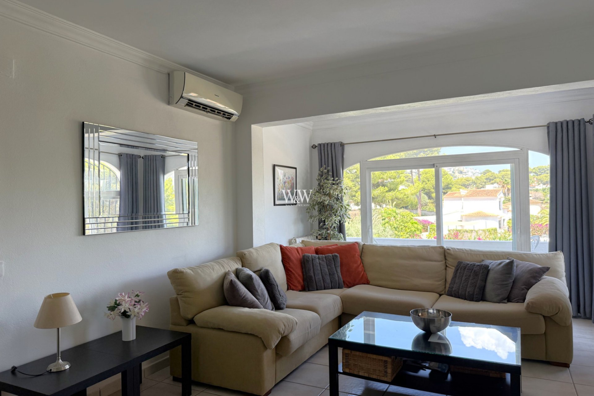 Reventa - Villa -
Moraira - Fanadix