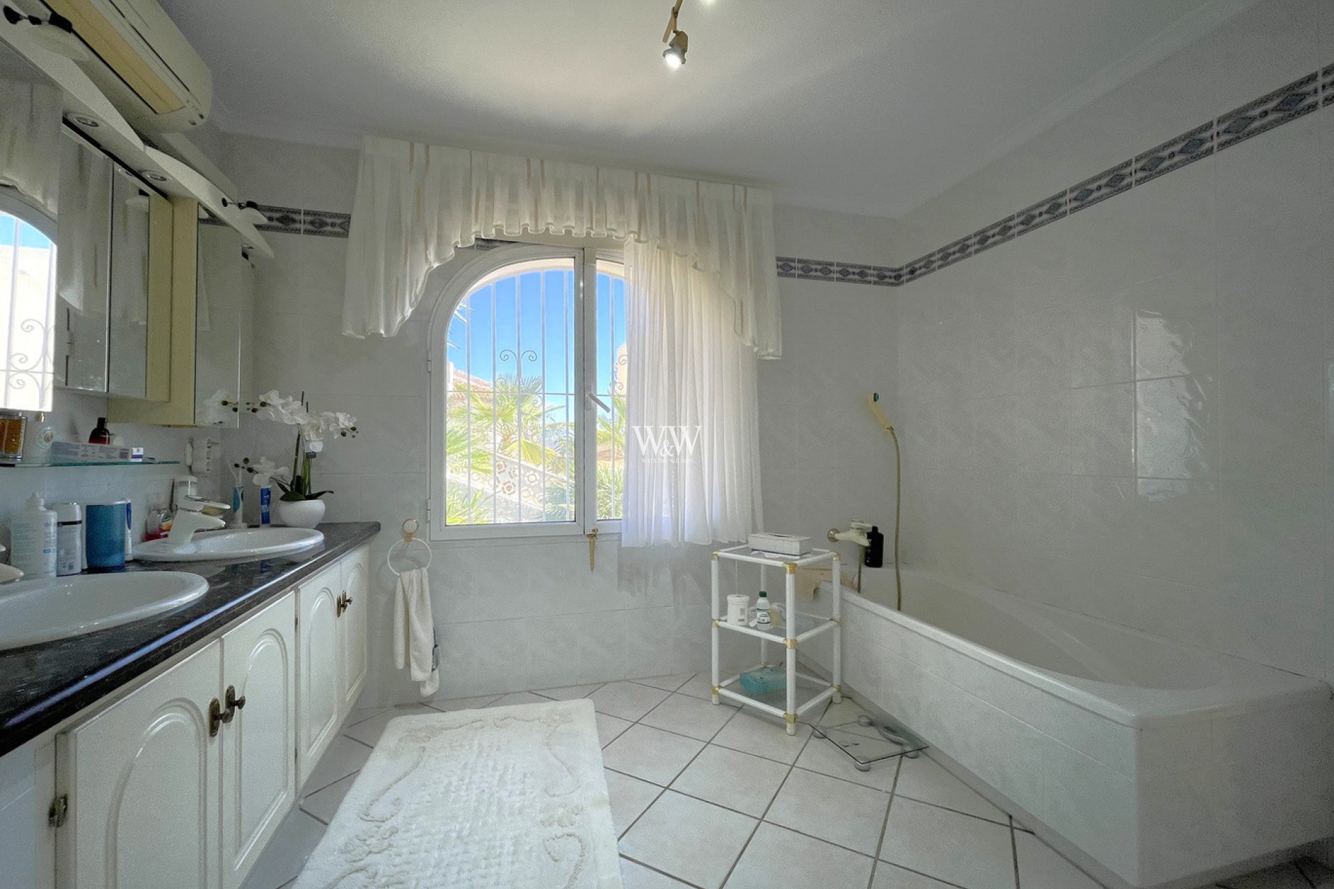 Reventa - Villa -
Moraira - Moravit