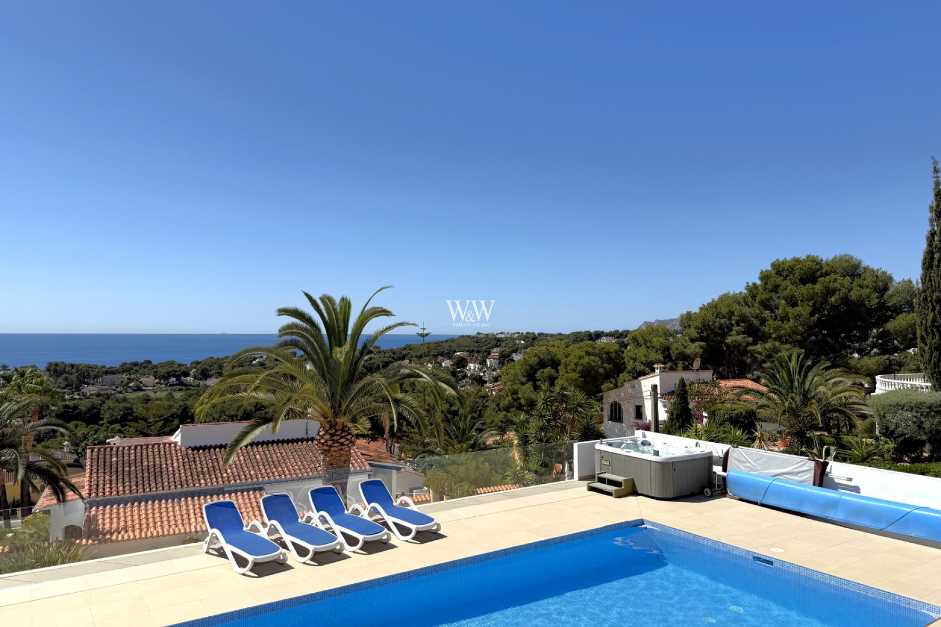 Reventa - Villa -
Moraira - Pinar de Advocat