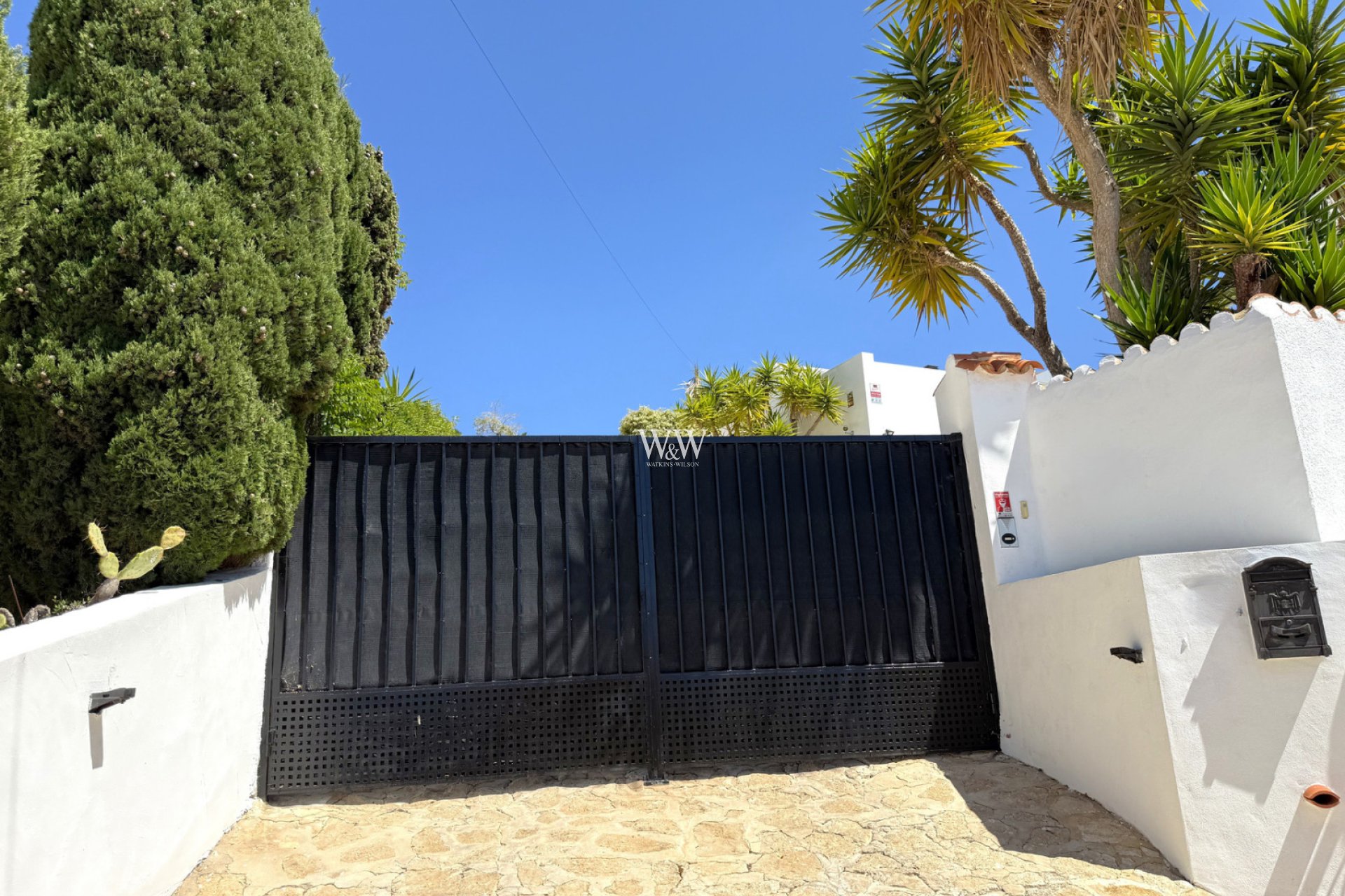 Reventa - Villa -
Moraira - Pinar de Advocat