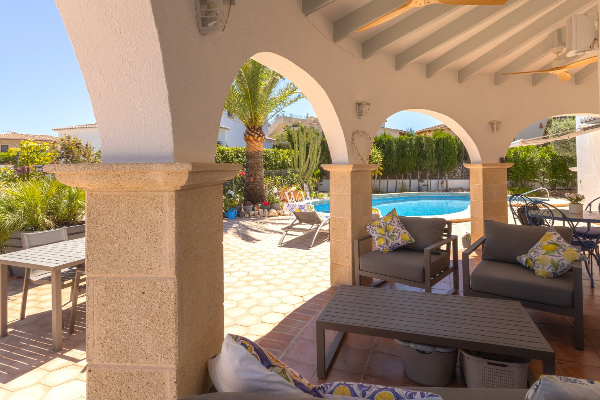 Reventa - Villa -
Moraira - Pinar de Advocat