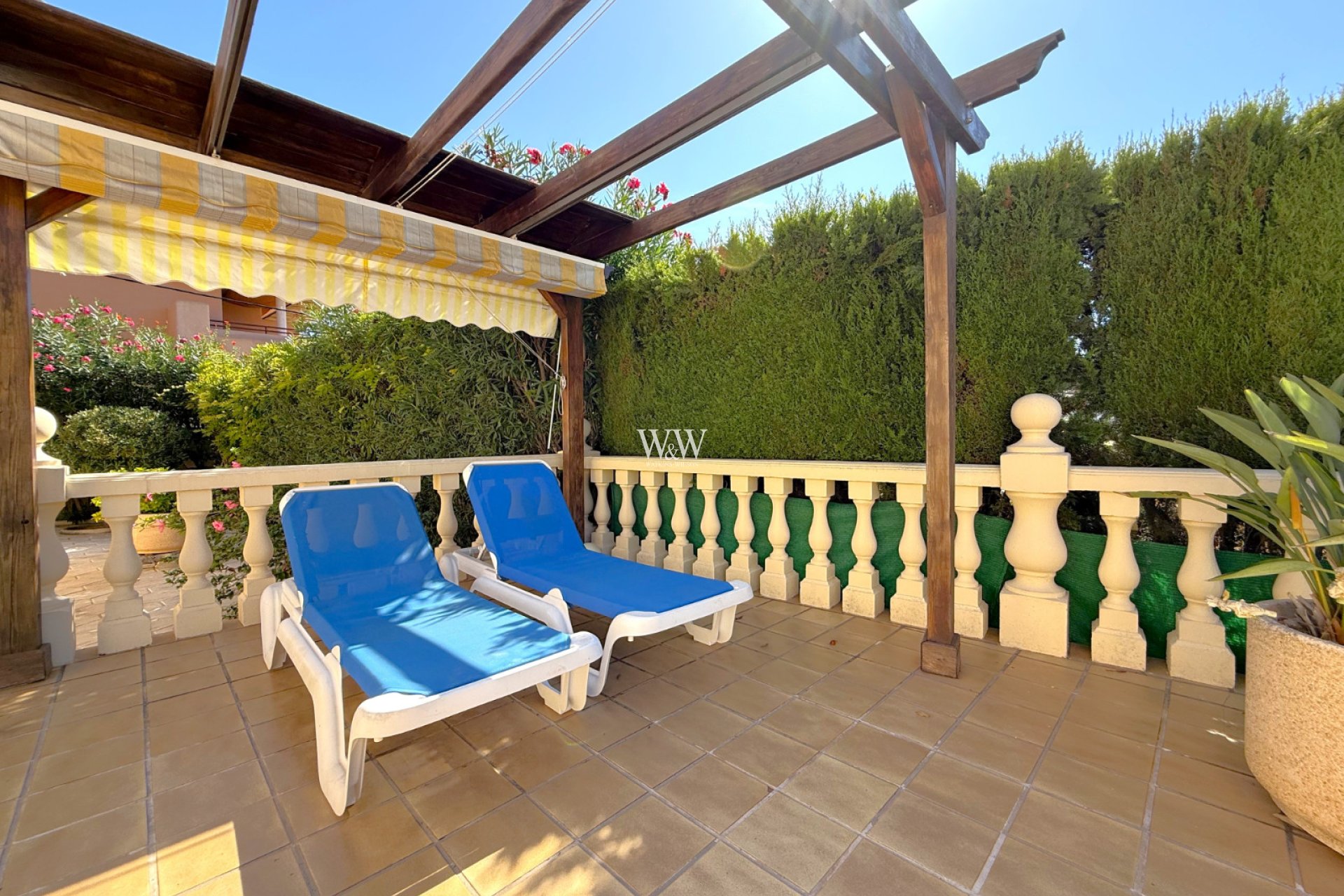 Revente - Villa -
Moraira - Cometa