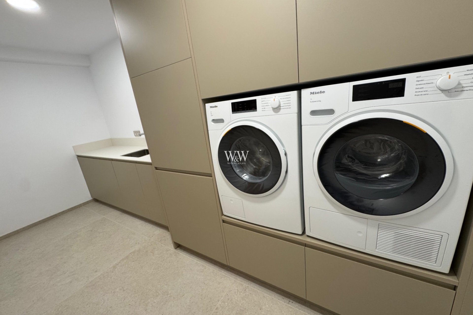 Verkoop - Villa -
Benissa