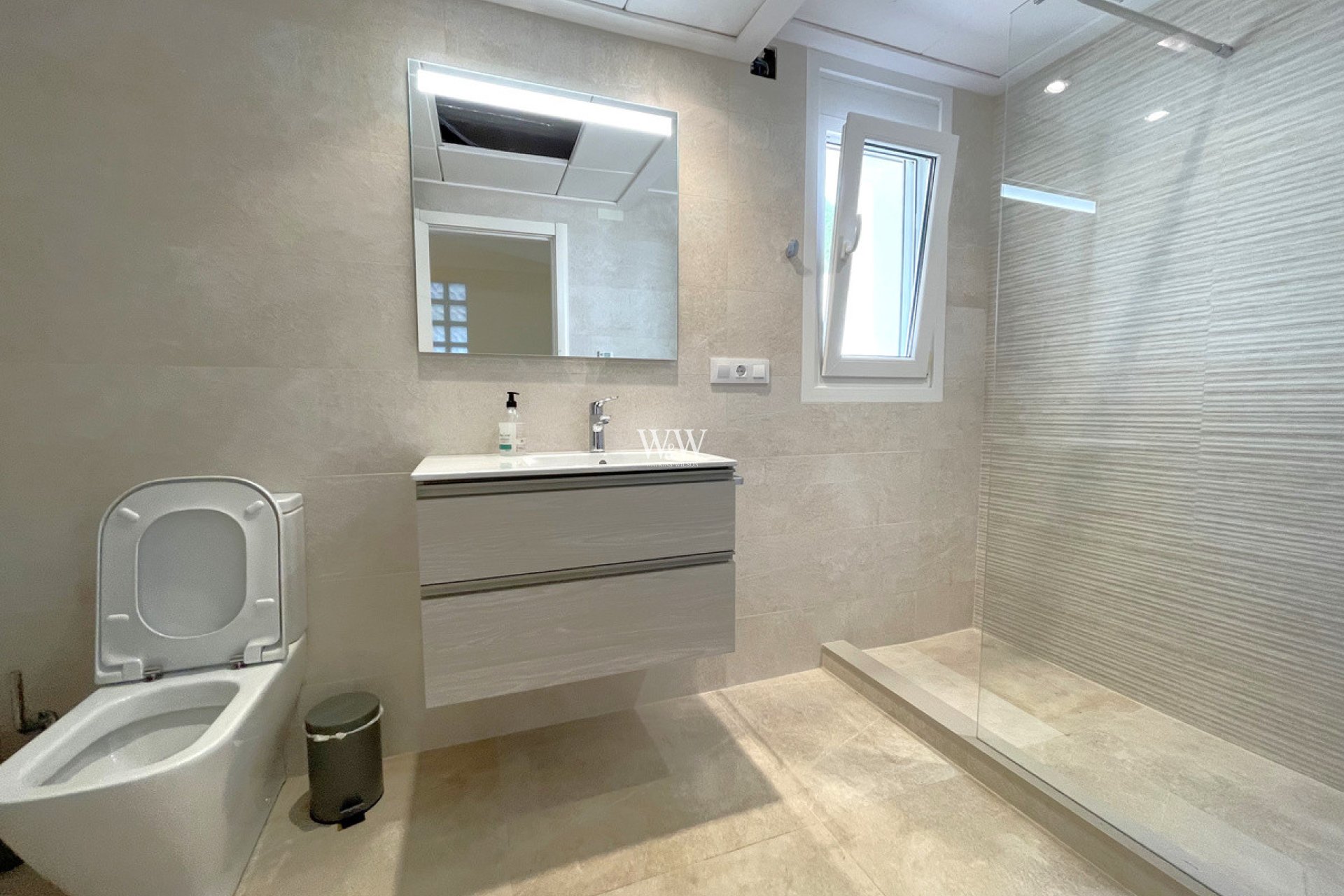 Verkoop - Villa -
Moraira - Pinar de Advocat