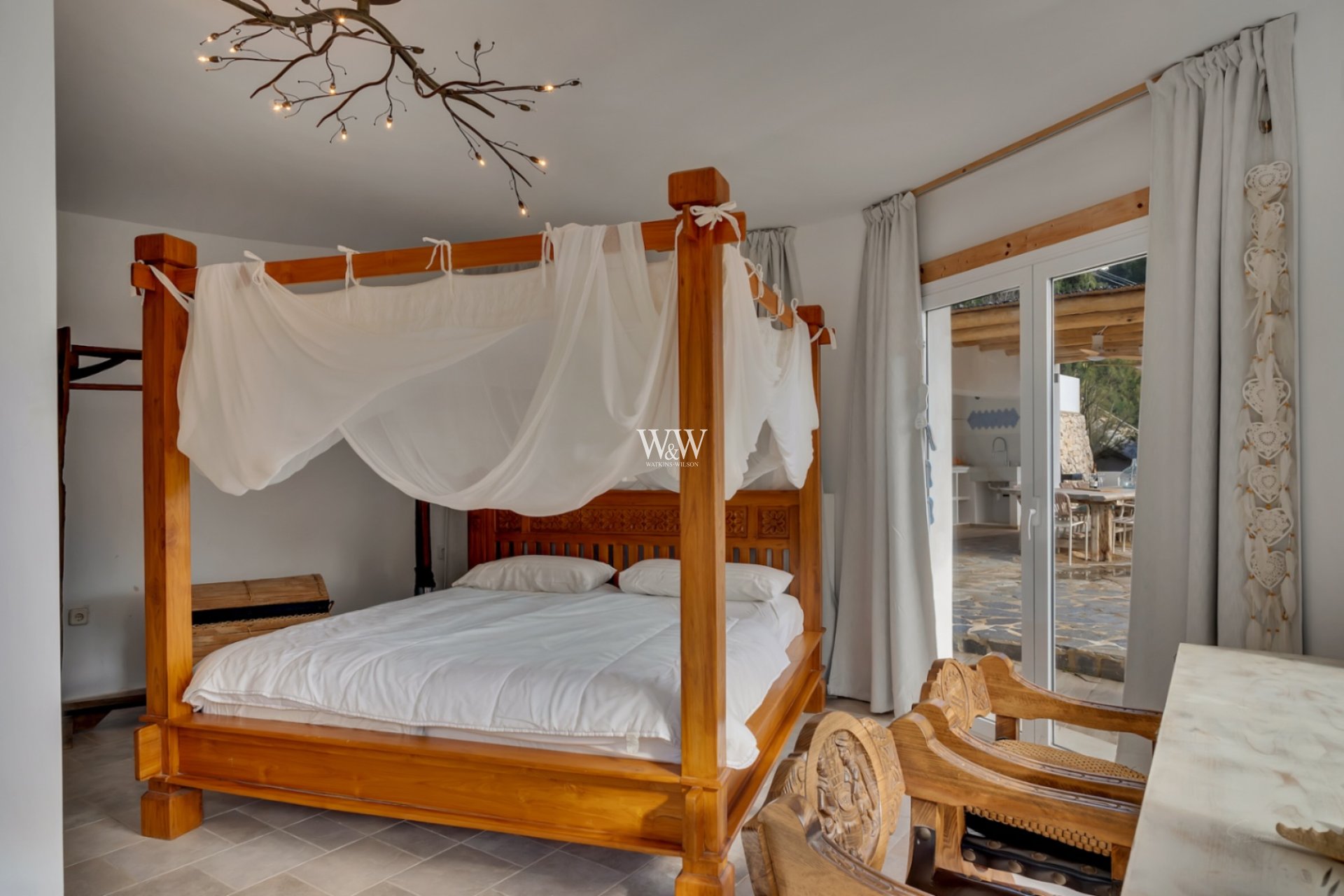 Videresalg - Villa -
Moraira - Benimeit