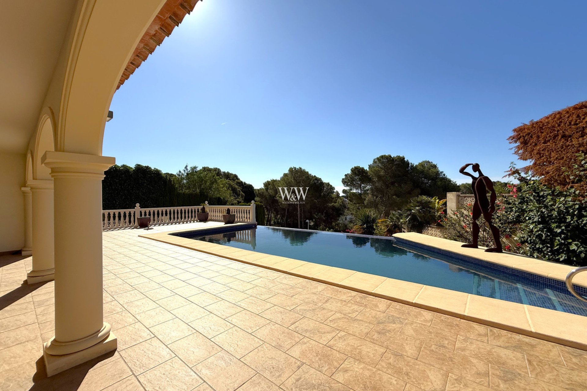Videresalg - Villa -
Moraira - Pinar de Advocat