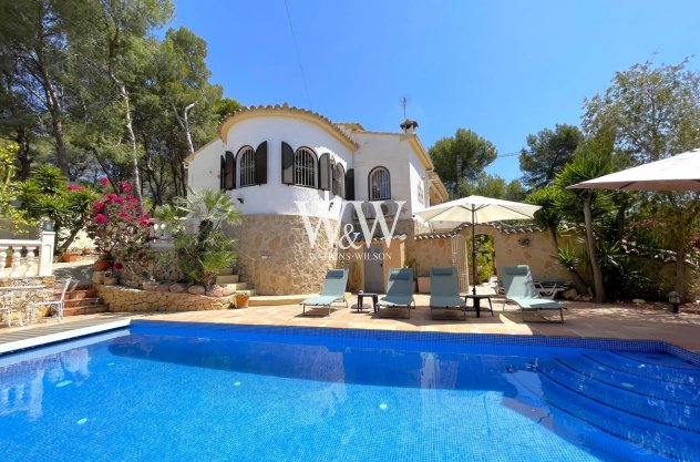 Villa - Resale - Moraira -
                Benimeit