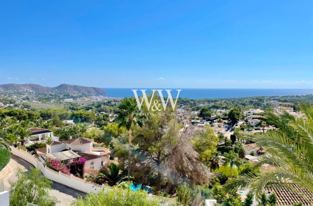 Villa - Reventa - Moraira -
                Benimeit