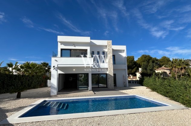 Villa - Videresalg - Benissa -
                La Fustera