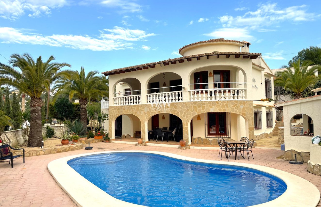 Reventa - Villa -
Moraira - Pla del Mar