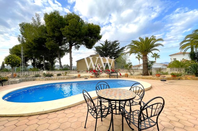 Reventa - Villa -
Moraira - Pla del Mar