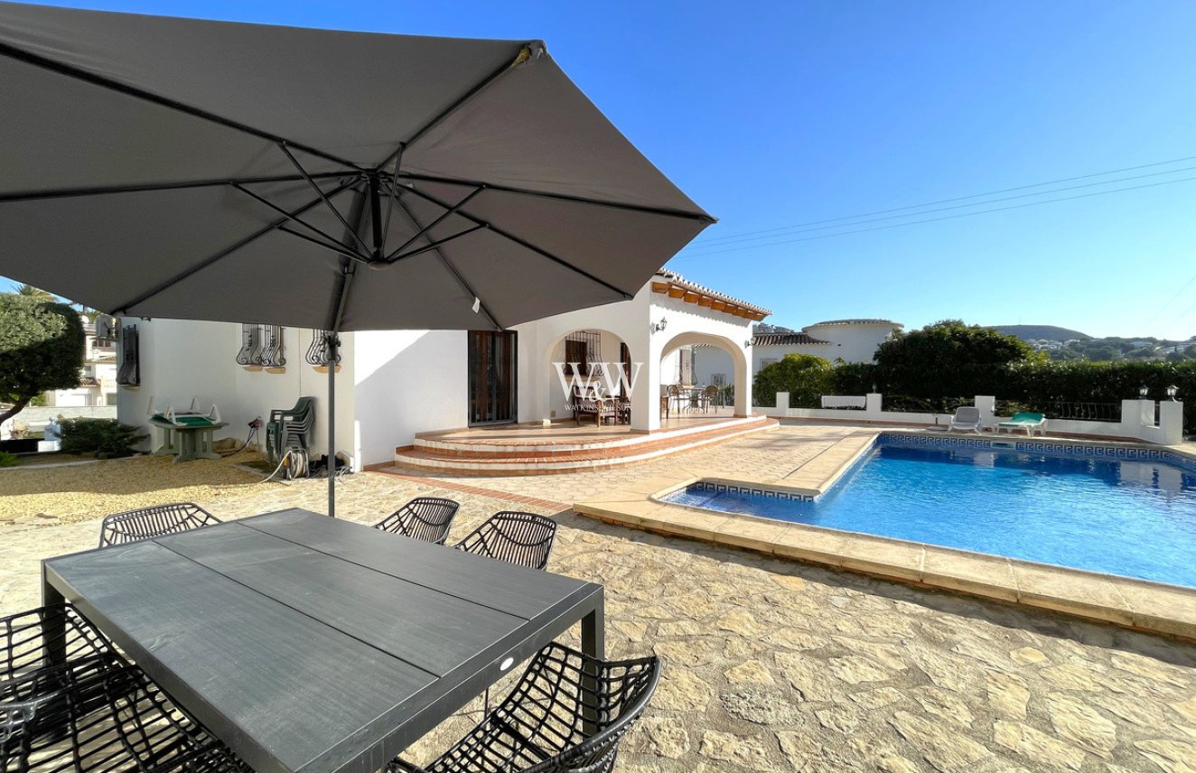 Resale - Villa -
Moraira - La Sabatera