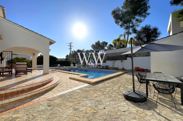 Resale - Villa -
Moraira - La Sabatera