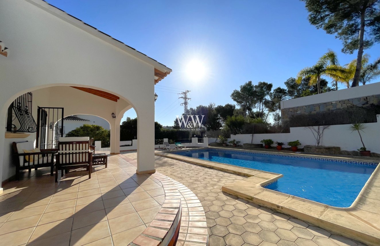 Resale - Villa -
Moraira - La Sabatera