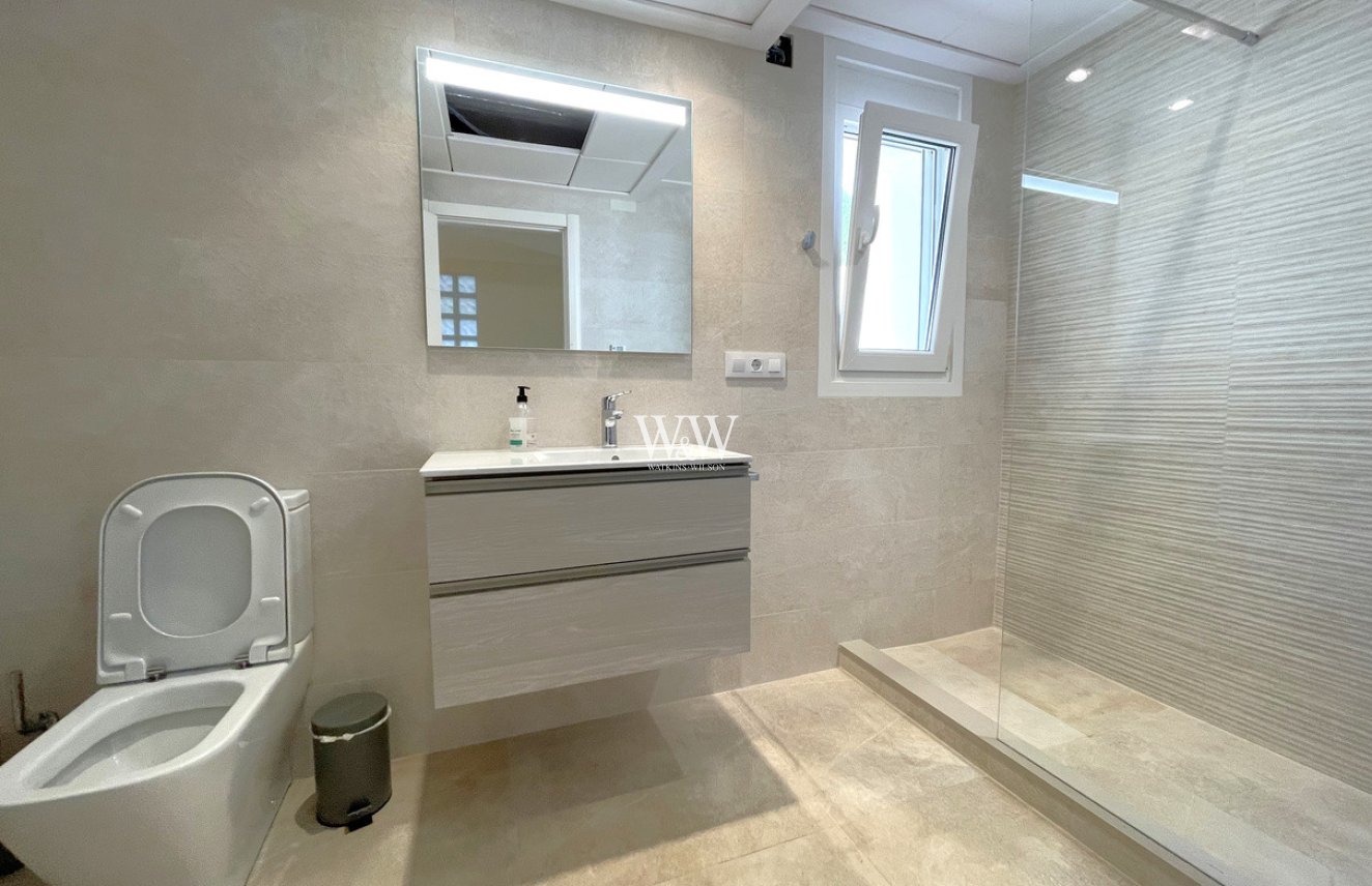 Verkoop - Villa -
Moraira - Pinar de Advocat