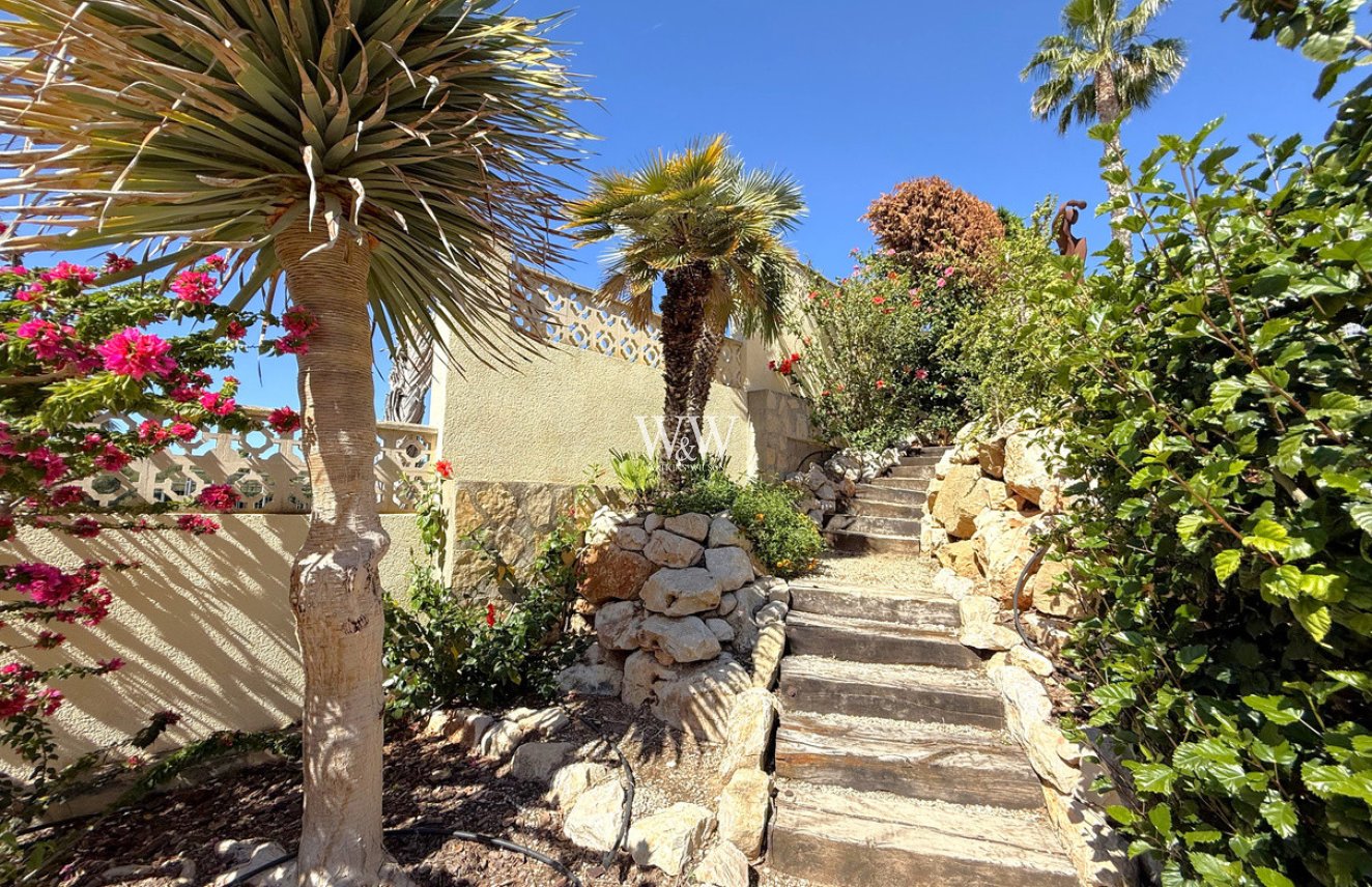 Verkoop - Villa -
Moraira - Pinar de Advocat
