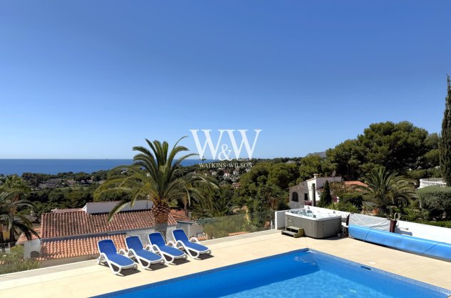 Reventa - Villa -
Moraira - Pinar de Advocat