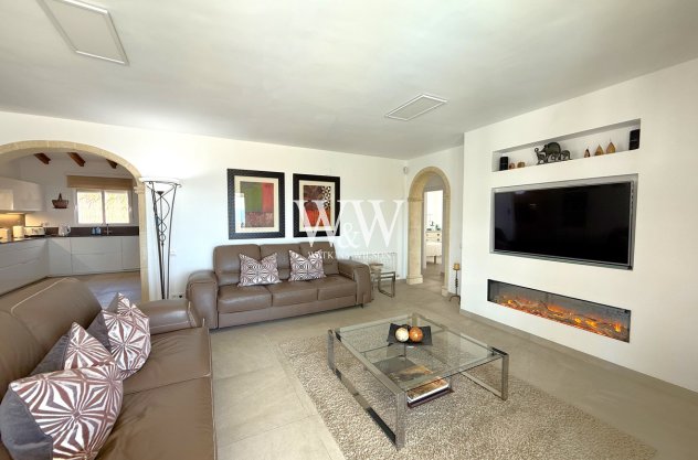 Reventa - Villa -
Moraira - Pinar de Advocat