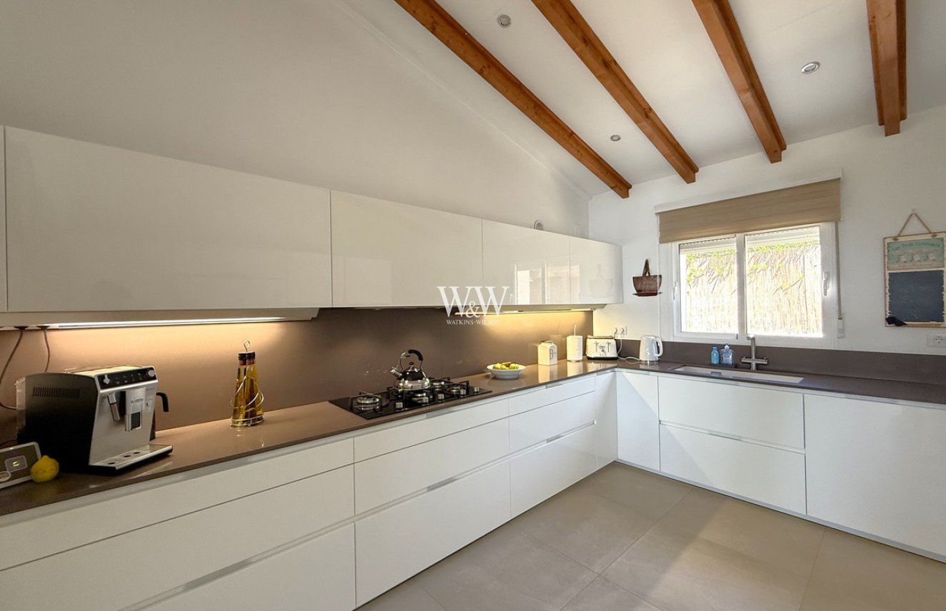 Reventa - Villa -
Moraira - Pinar de Advocat