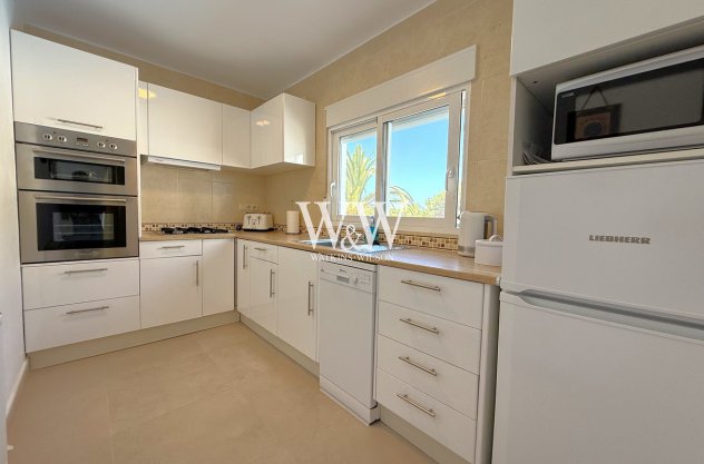 Reventa - Villa -
Moraira - Pinar de Advocat