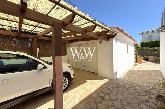 Reventa - Villa -
Moraira - Pinar de Advocat