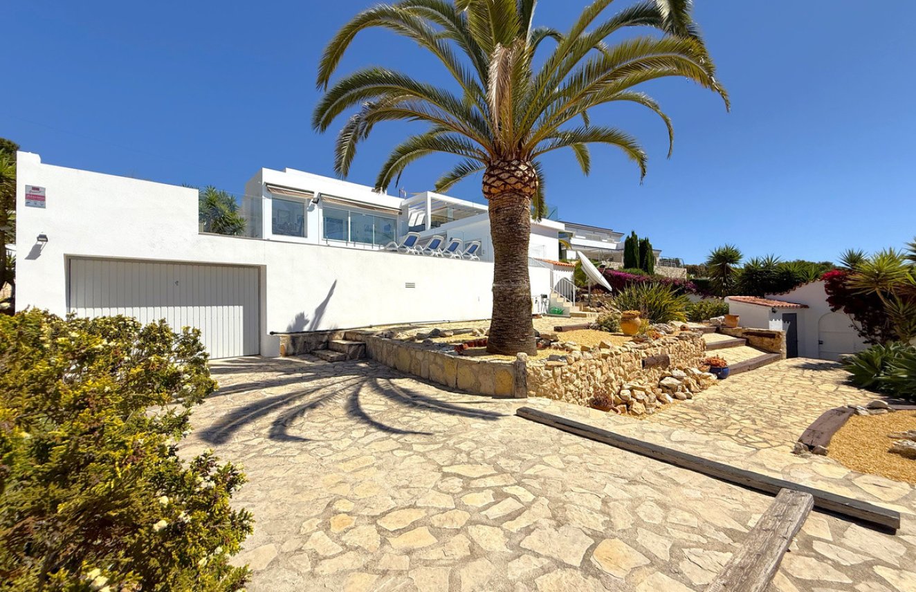 Reventa - Villa -
Moraira - Pinar de Advocat
