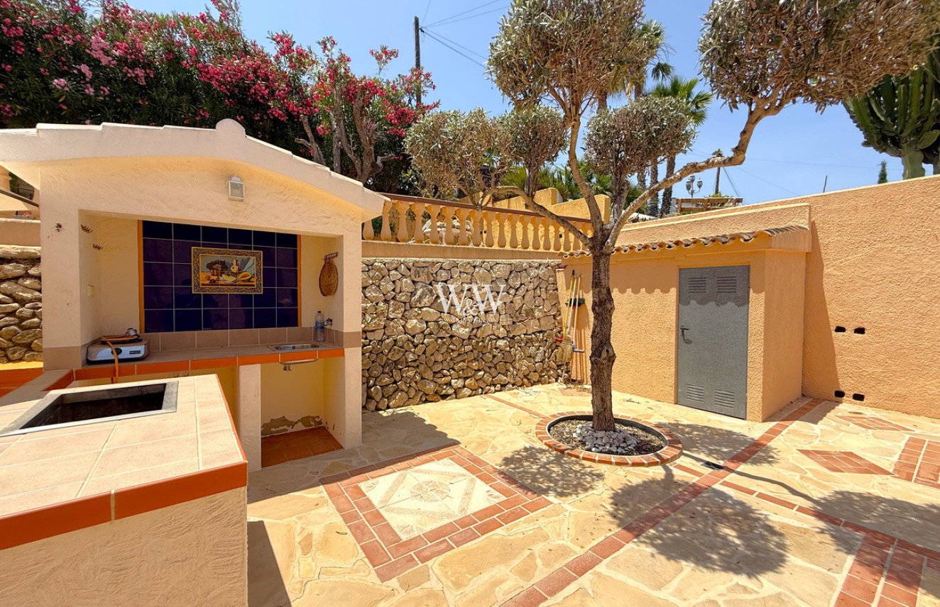 Resale - Villa -
Benissa - Benissa Coast