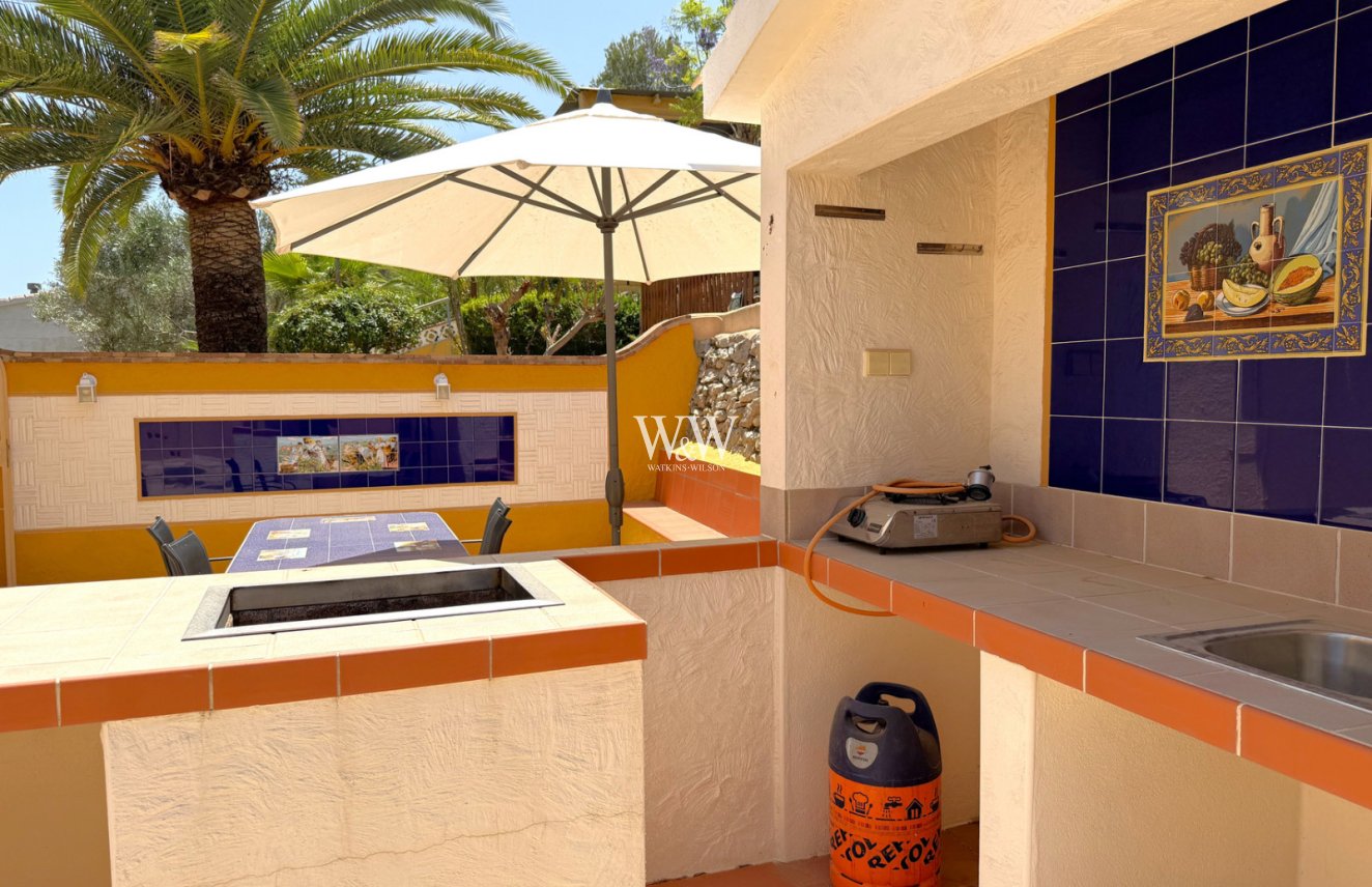 Resale - Villa -
Benissa - Benissa Coast