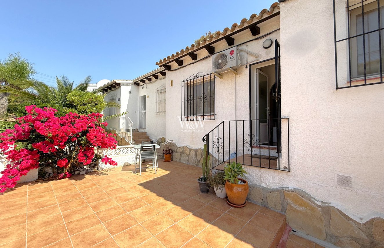 Verkoop - Bungalow -
Moraira - Fanadix