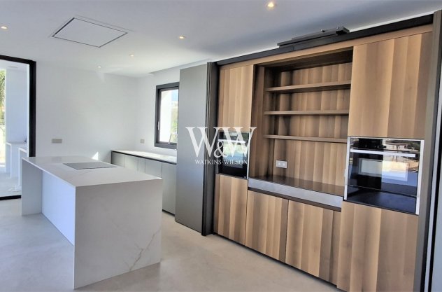 Verkoop - Villa -
Benissa