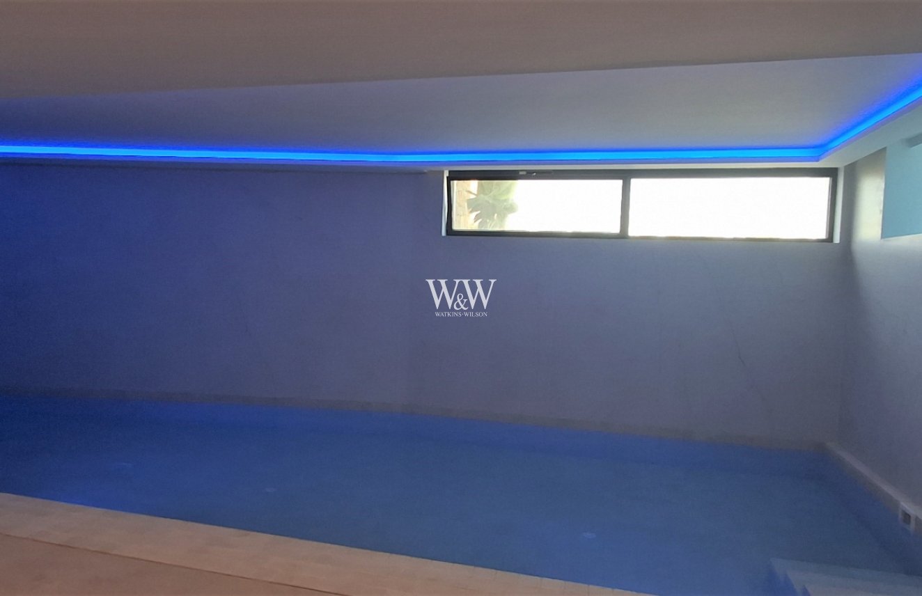 Verkoop - Villa -
Benissa