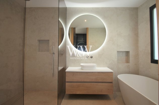 Verkoop - Villa -
Benissa