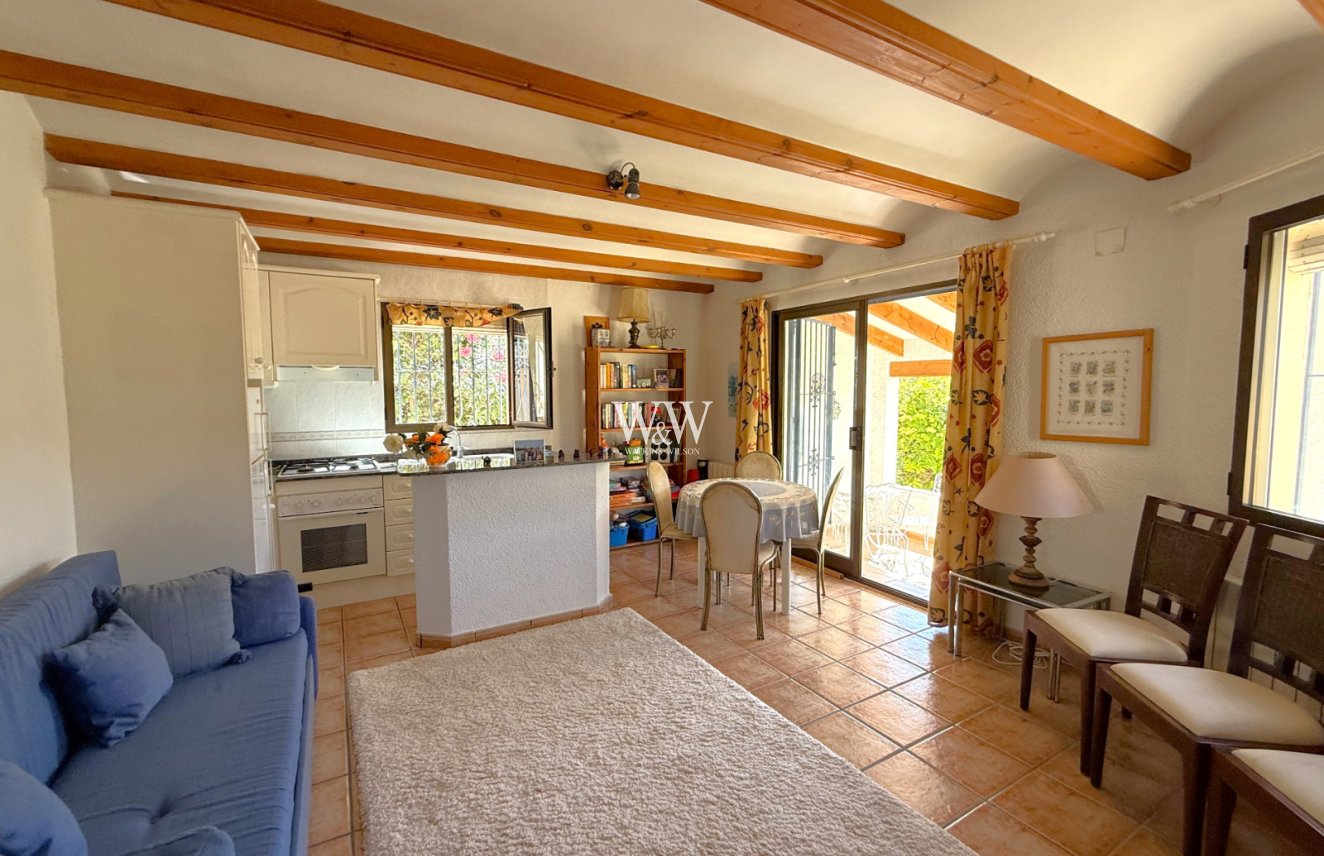 Resale - Villa -
Moraira - Cometa