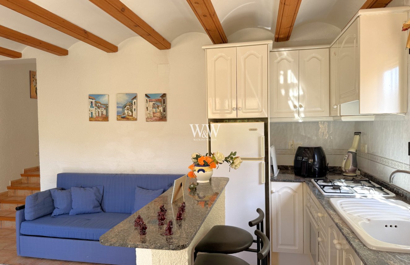 Resale - Villa -
Moraira - Cometa